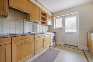 Kitchen- click for photo gallery